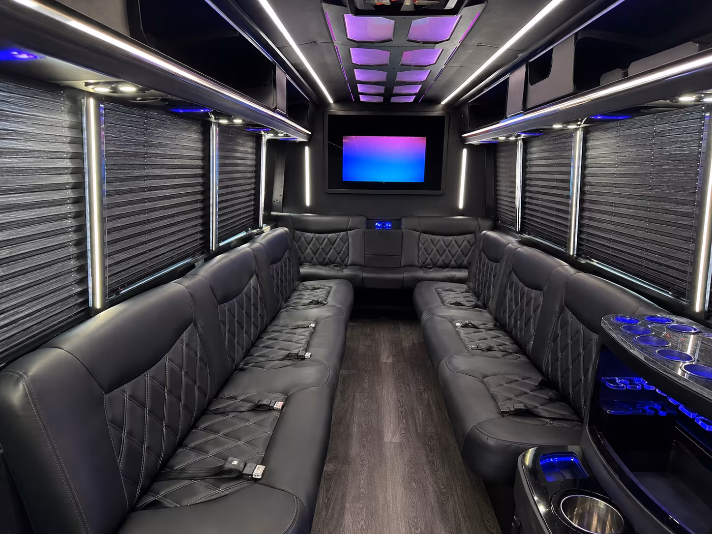 buses for theme park and special event educational field trips near kissimmee