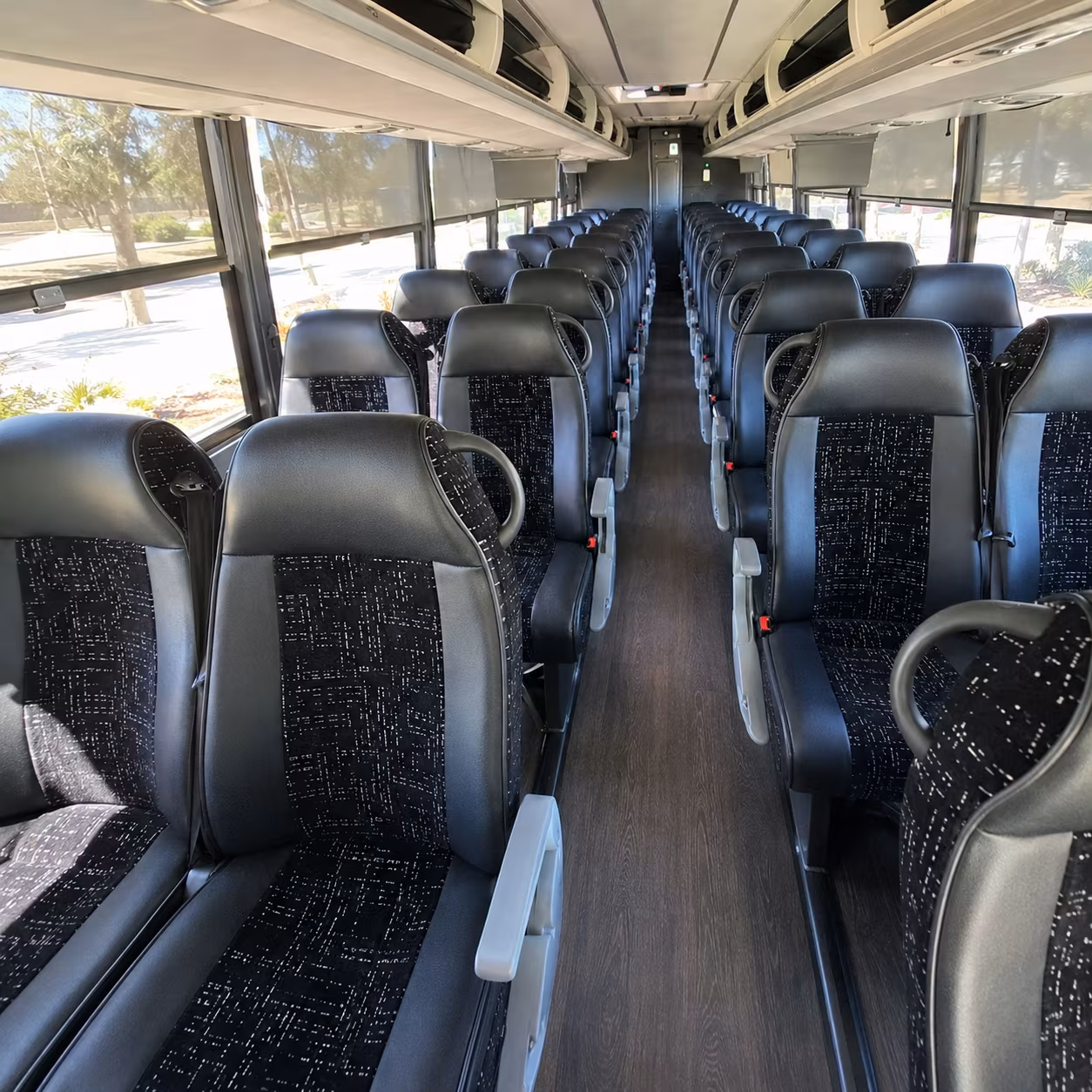 charter buses for kissimmee bachelor weekends at area golf courses and attractions