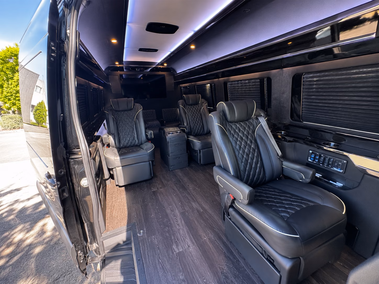 find transportation for your next private event 2