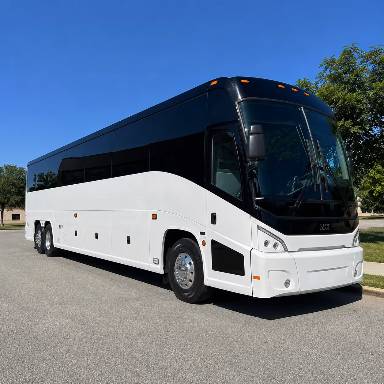 kissimmee 40 passenger charter bus