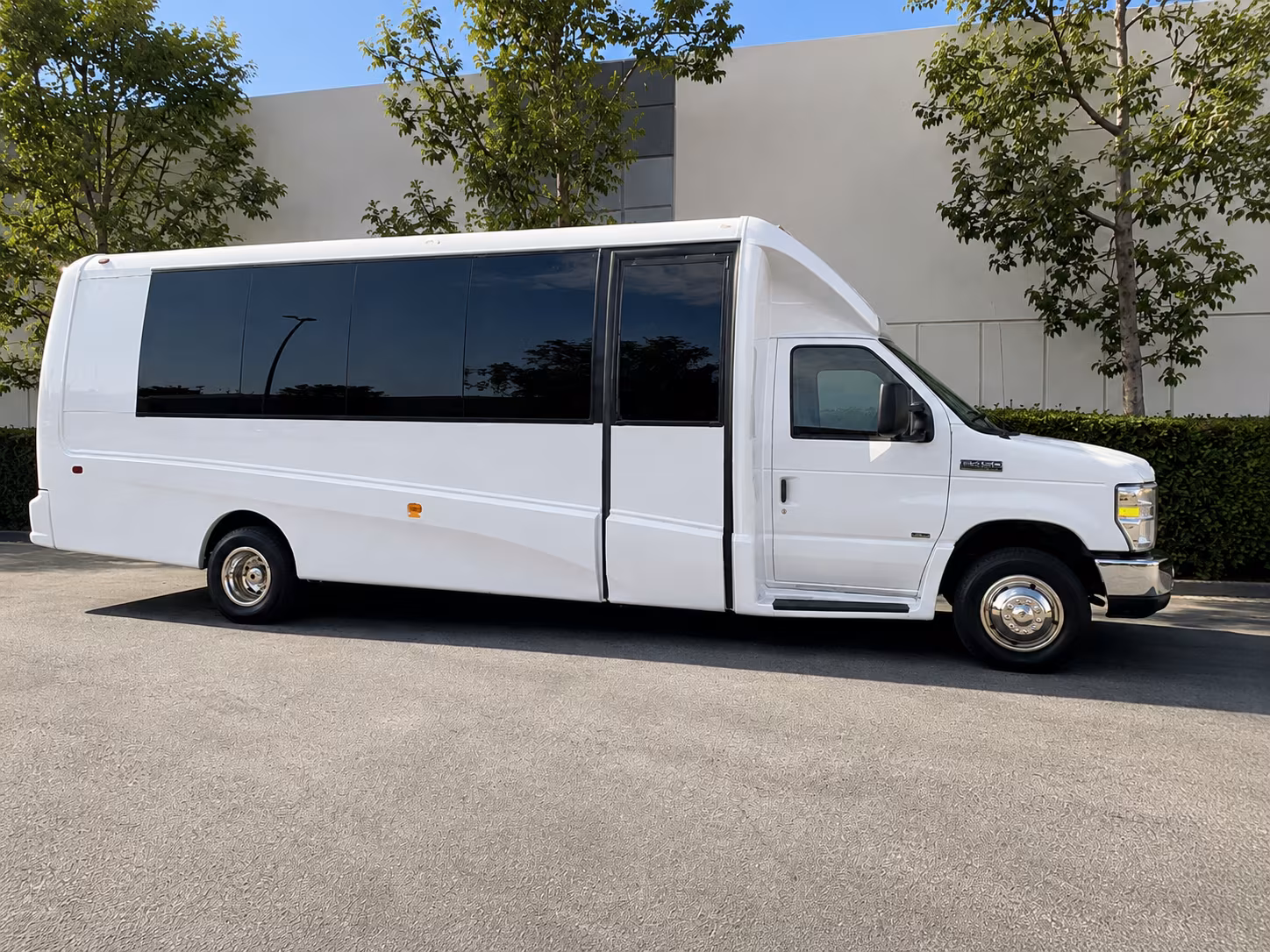 shuttle buses for weekly worship services in kissimmee