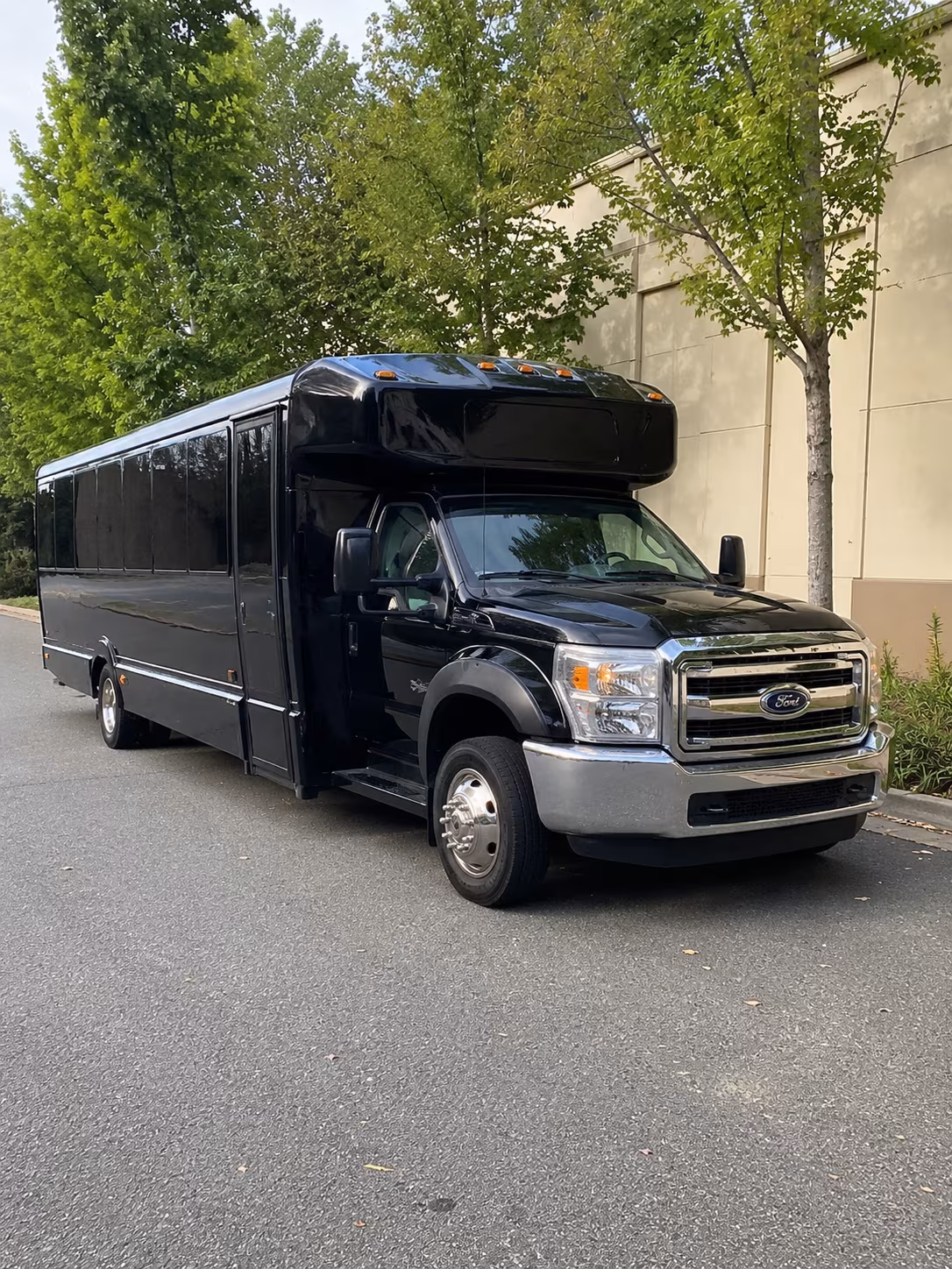 sports team and fan group buses in kissimmee florida