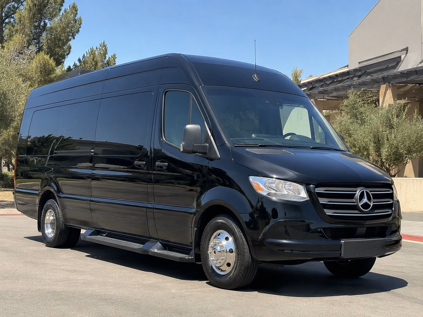 sprinter vans and minibuses for executive groups at kissimmee convention venues